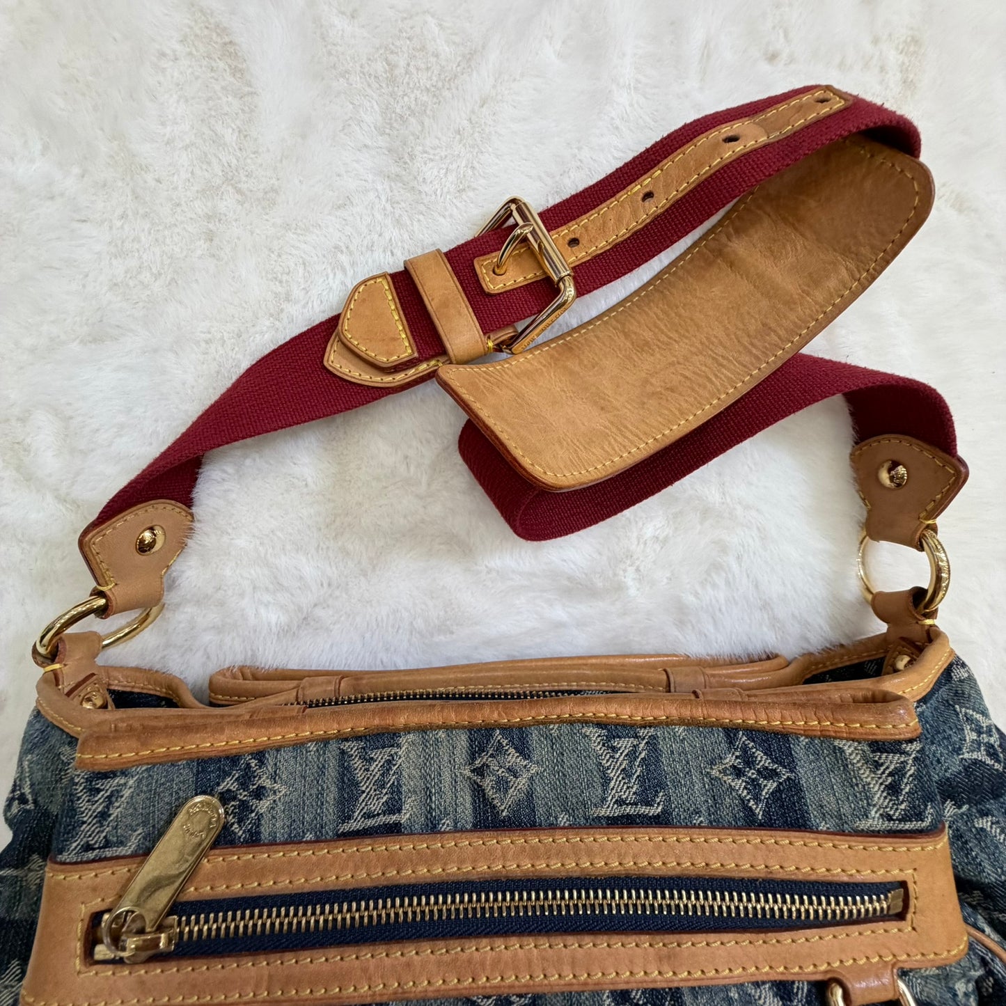 Louis Vuitton Denim Raye Porte Epaule MM shoulder/crossbody bag.