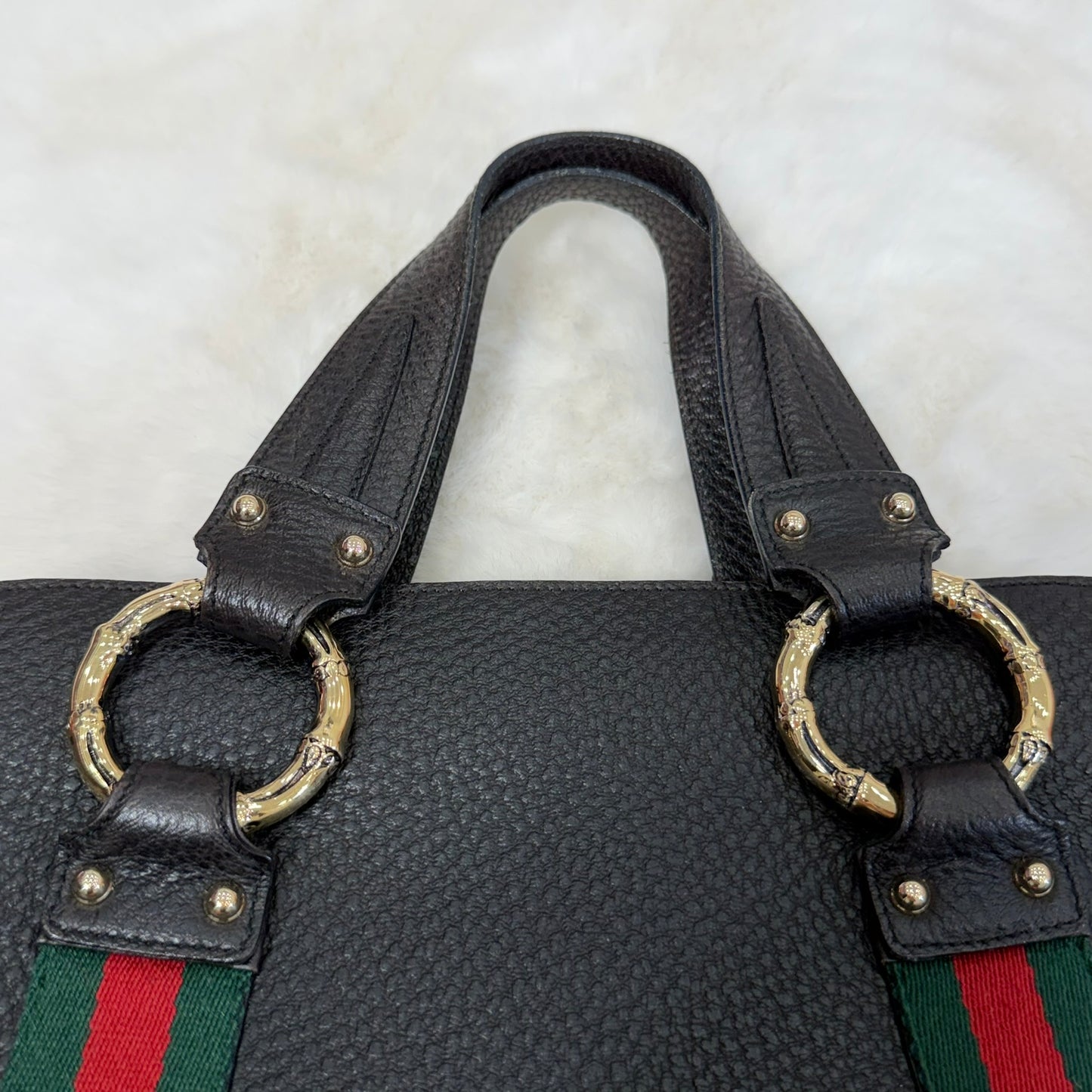Gucci Black Pebbled Leather Vintage Sherry Line and Bamboo Ring Hand Bag