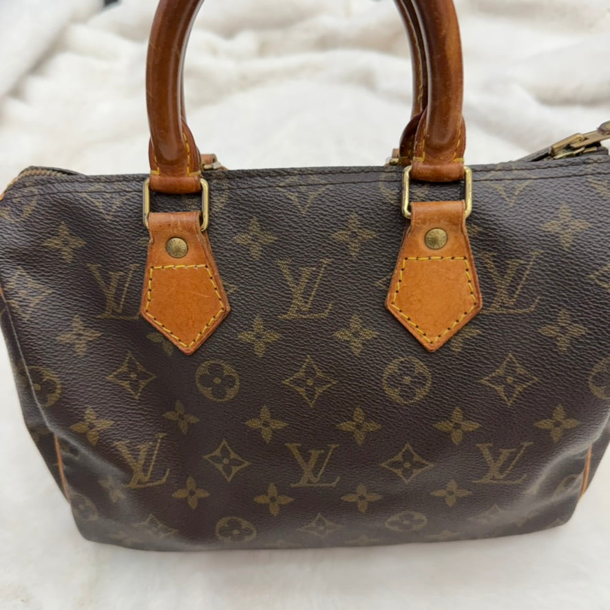 Louis Vuitton Speedy 25