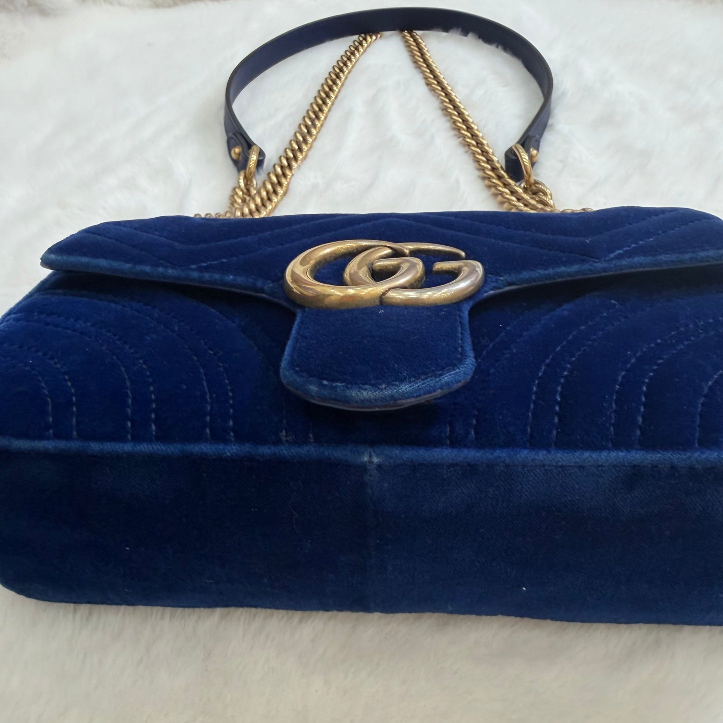 GUCCI Blue Marmont Quilted Crossbody/Shoulder Bag