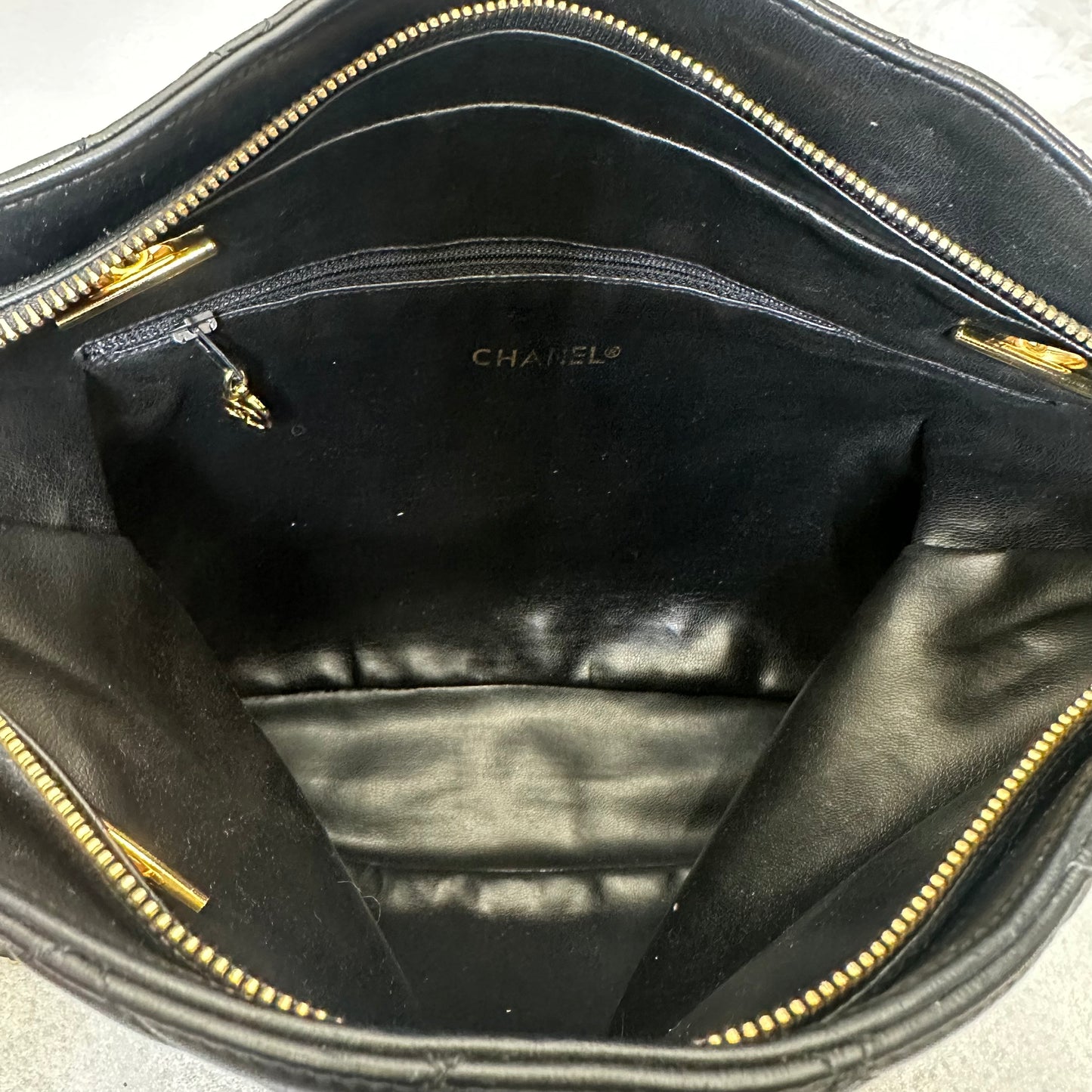 CHANEL Black lambskin Quilted Medium Matelassé Chain Tote/Shoulder Bag