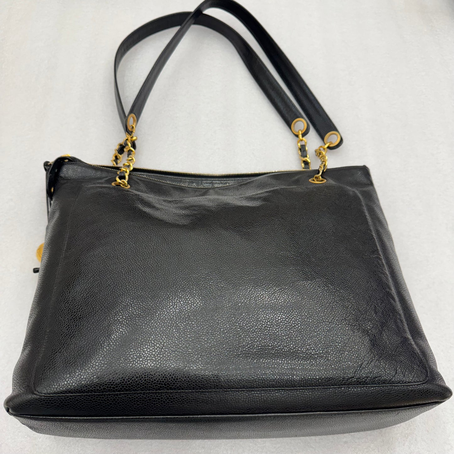 CHANEL Black Caviar leather Large tote/Shoulder bag with Front Pocket