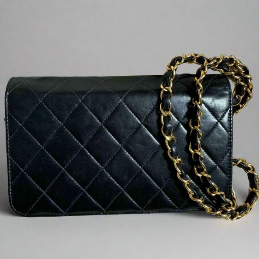 CHANEL Black Quilted Lambskin MINI Single Flap Crossbody / Shoulder Bag