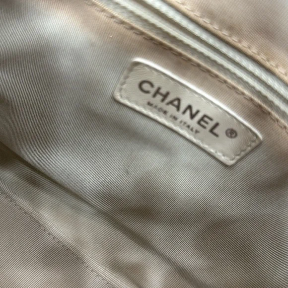 CHANEL CC cream chevron Boston bowler bag