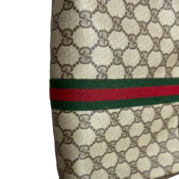 Gucci GG Monogram with Sherry line Clutch with unbranded chain