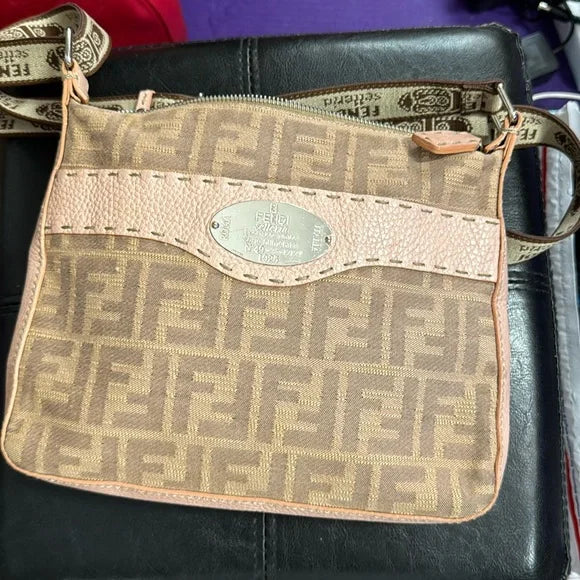 FENDI Canvas and leather FF monogram crossbody bag