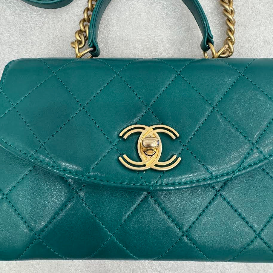 CHANEL Green Spirit Top Handle Crossbody Bag
