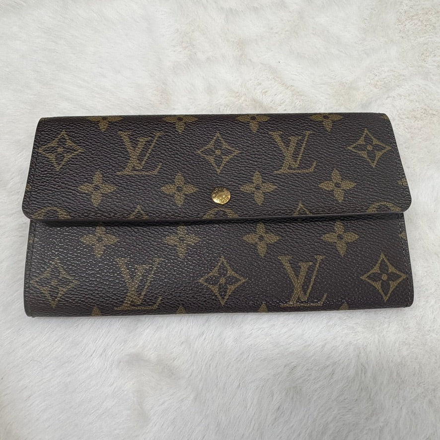 Louis Vuitton Dark Brown Sarah Wallet in Monogram canvas