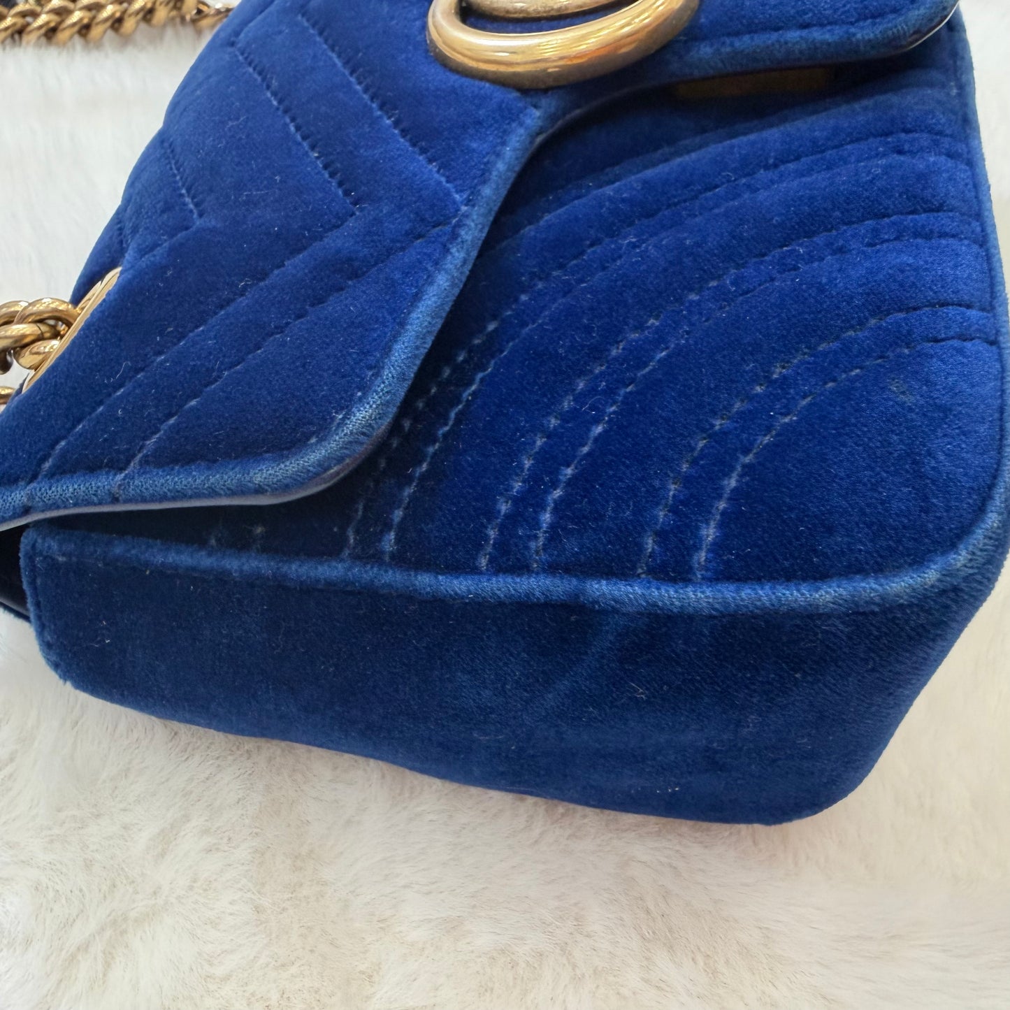GUCCI Blue Marmont Quilted Crossbody/Shoulder Bag