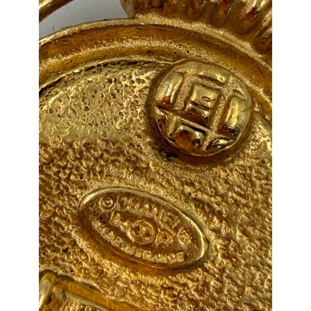 Chanel Gold/White Pearl Clip On Earrings