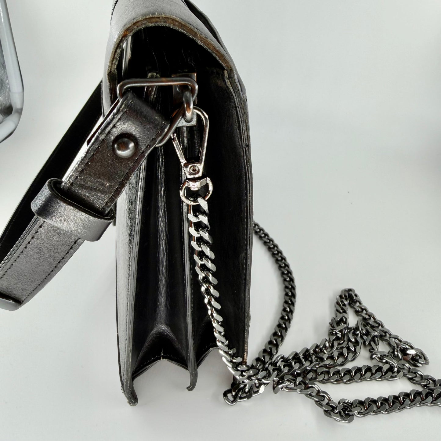 YSL Yves Saint Laurent Black Leather Shoulder Bag