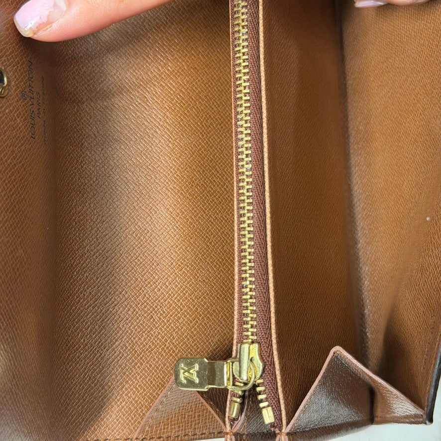 Louis Vuitton Dark Brown Sarah Wallet in Monogram canvas