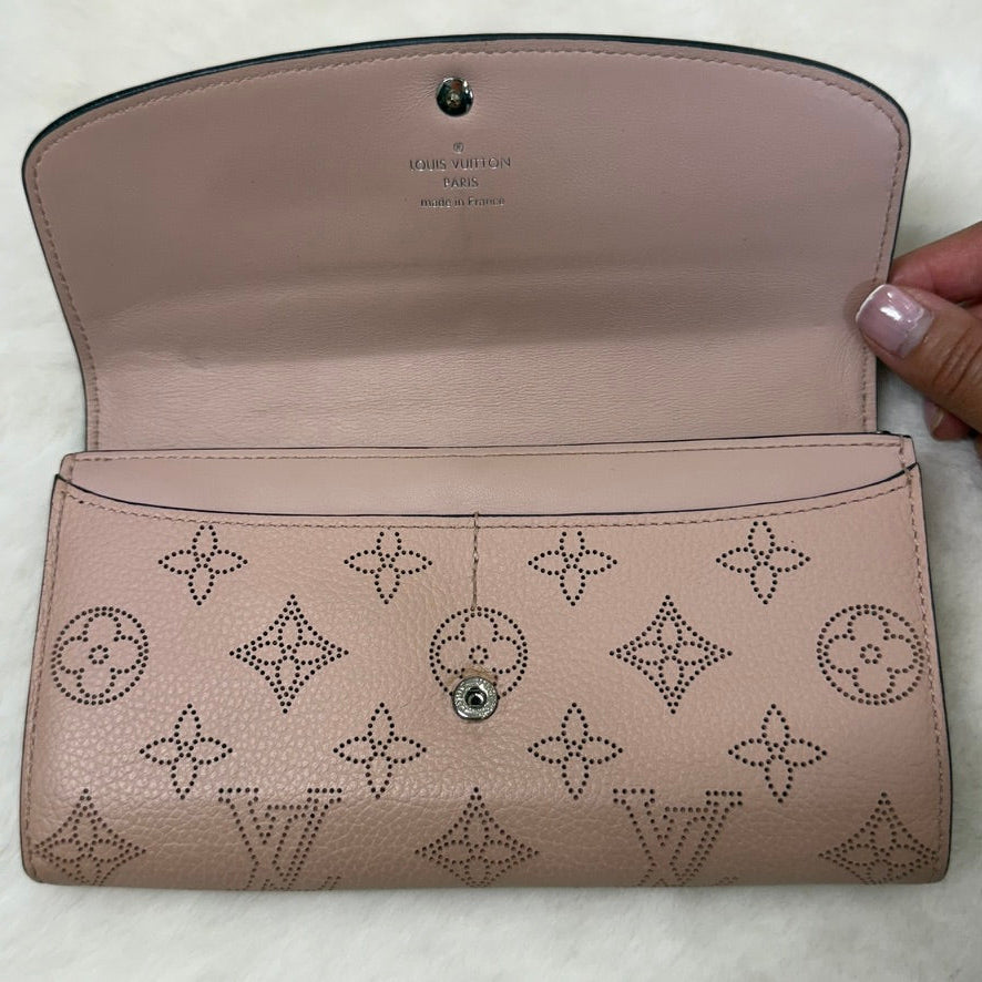 Louis Vuitton Pink Mahina Iris Wallet