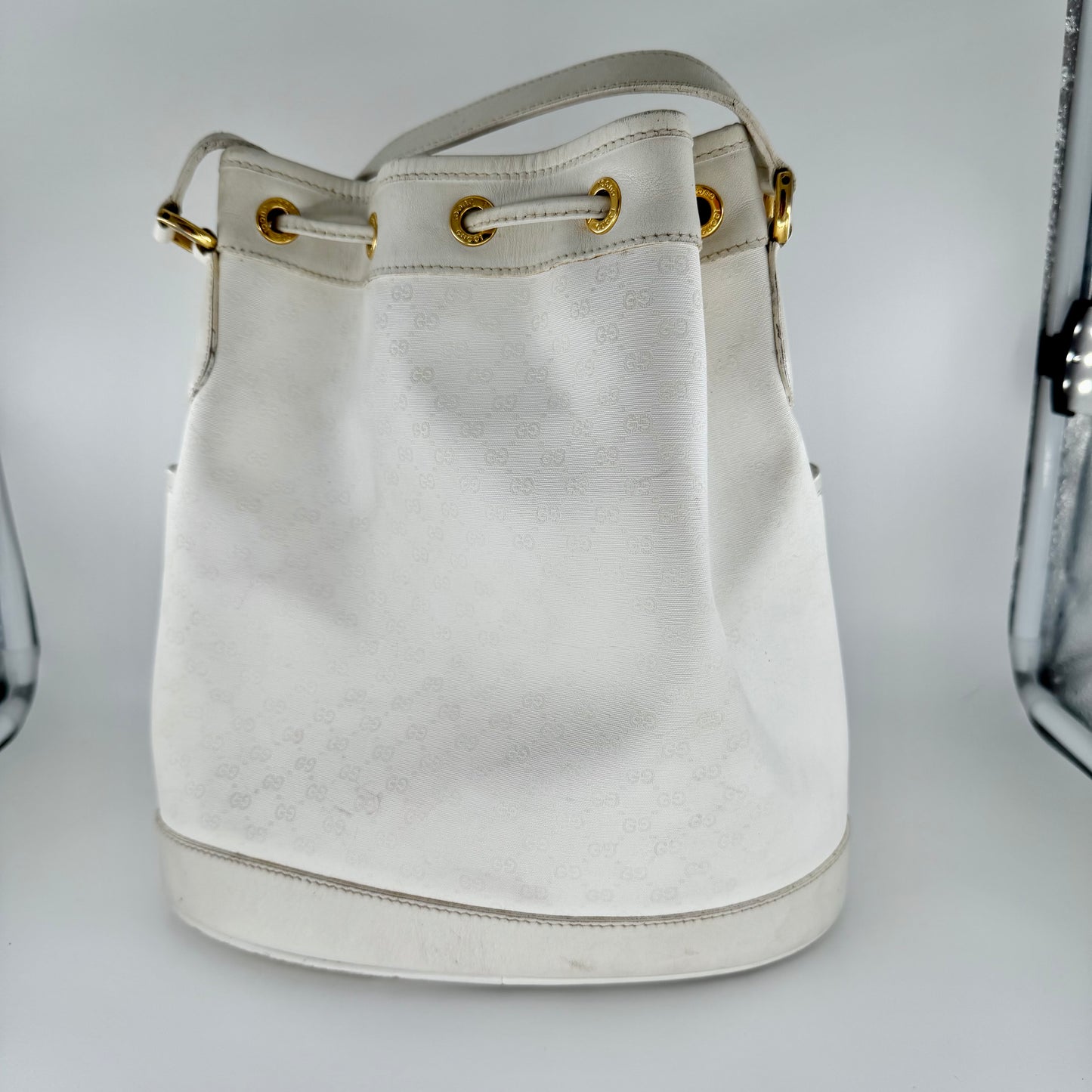 Gucci Vintage White Ophidia Bucket Shoulder Bag