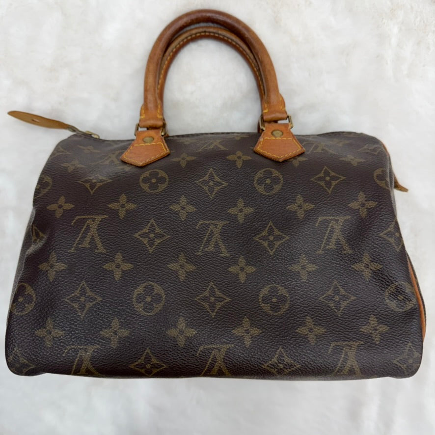 Louis Vuitton Speedy 25