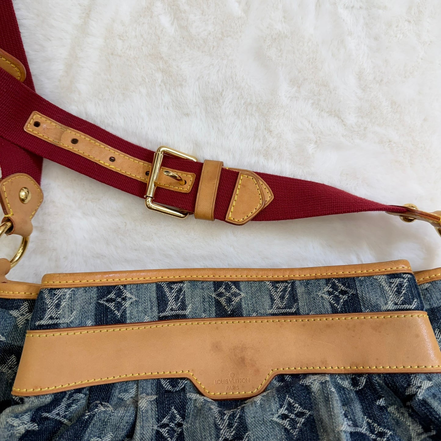 Louis Vuitton Denim Raye Porte Epaule MM shoulder/crossbody bag.