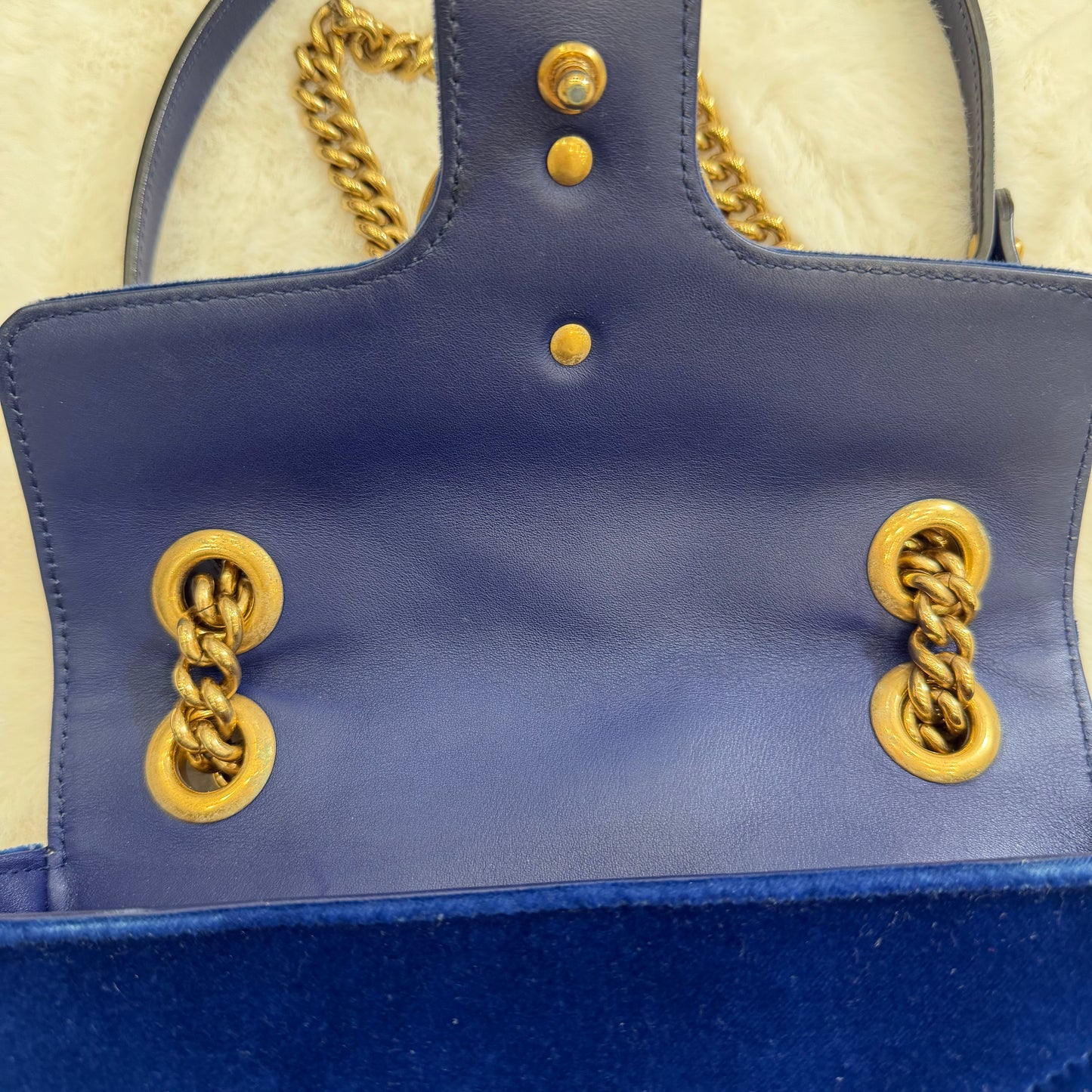 GUCCI Blue Marmont Quilted Crossbody/Shoulder Bag