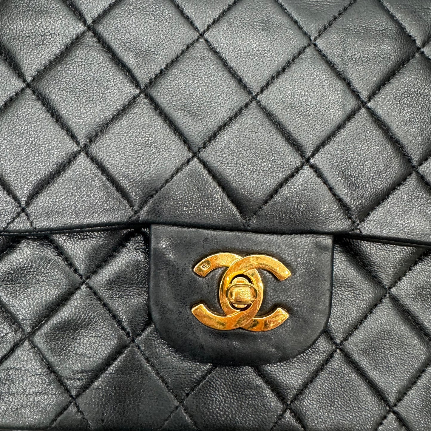 CHANEL Double Flap25 Quilted Lambskin w/Chain Shoulder Bag