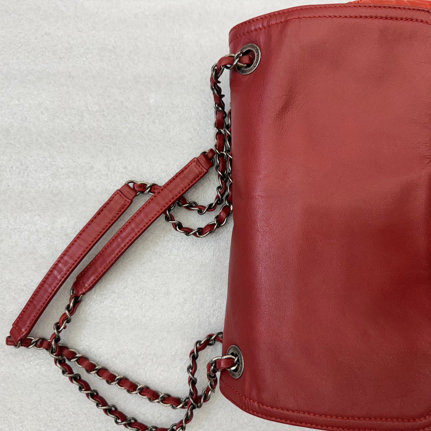 CHANEL Red Calfskin Shoulder Bag in the Mix Flap