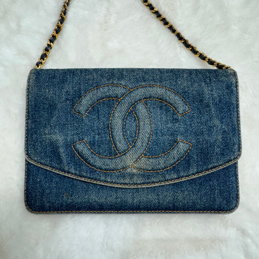 CHANEL blue denim crossbody bag / wallet on chain WOC