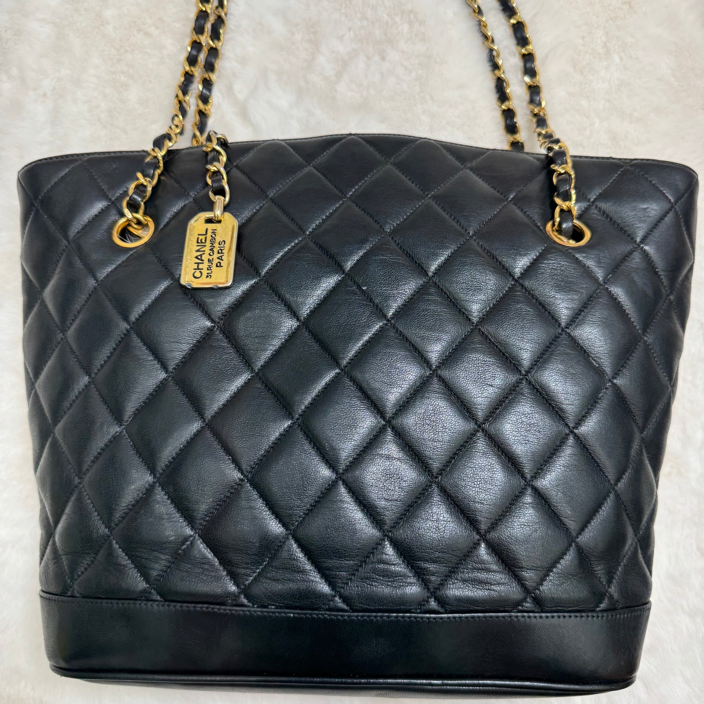 CHANEL Black lambskin Quilted Medium Matelassé Chain Tote/Shoulder Bag