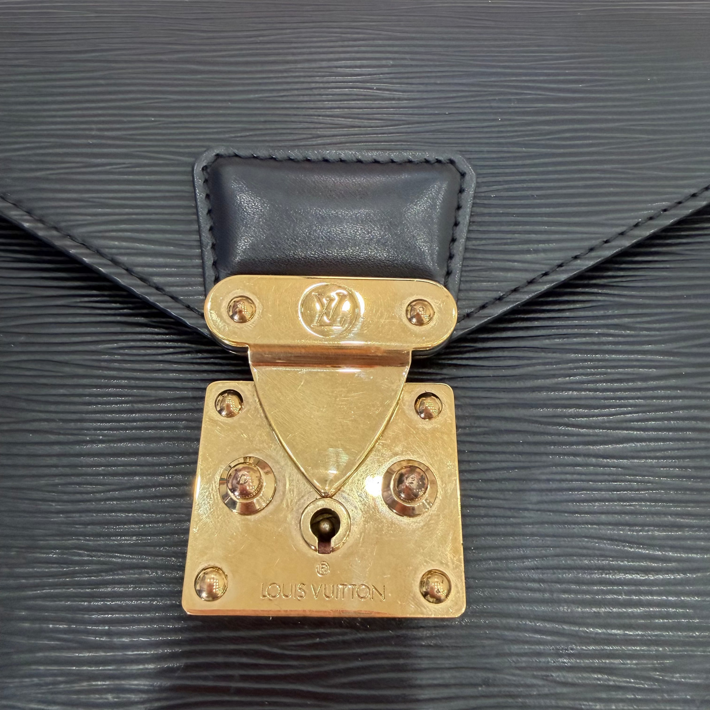 Louis Vuitton Black Epi Dragonne Clutch