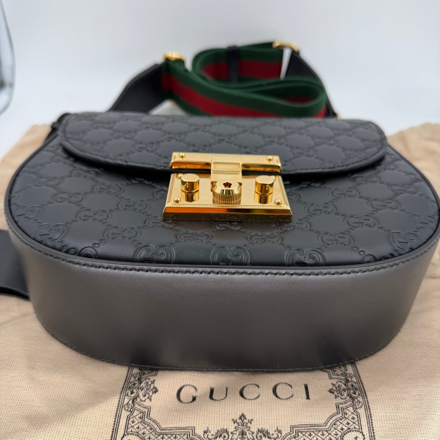 Gucci Black Guccissima Padlock Messenger Crossbody/Shoulder Bag (NEW)