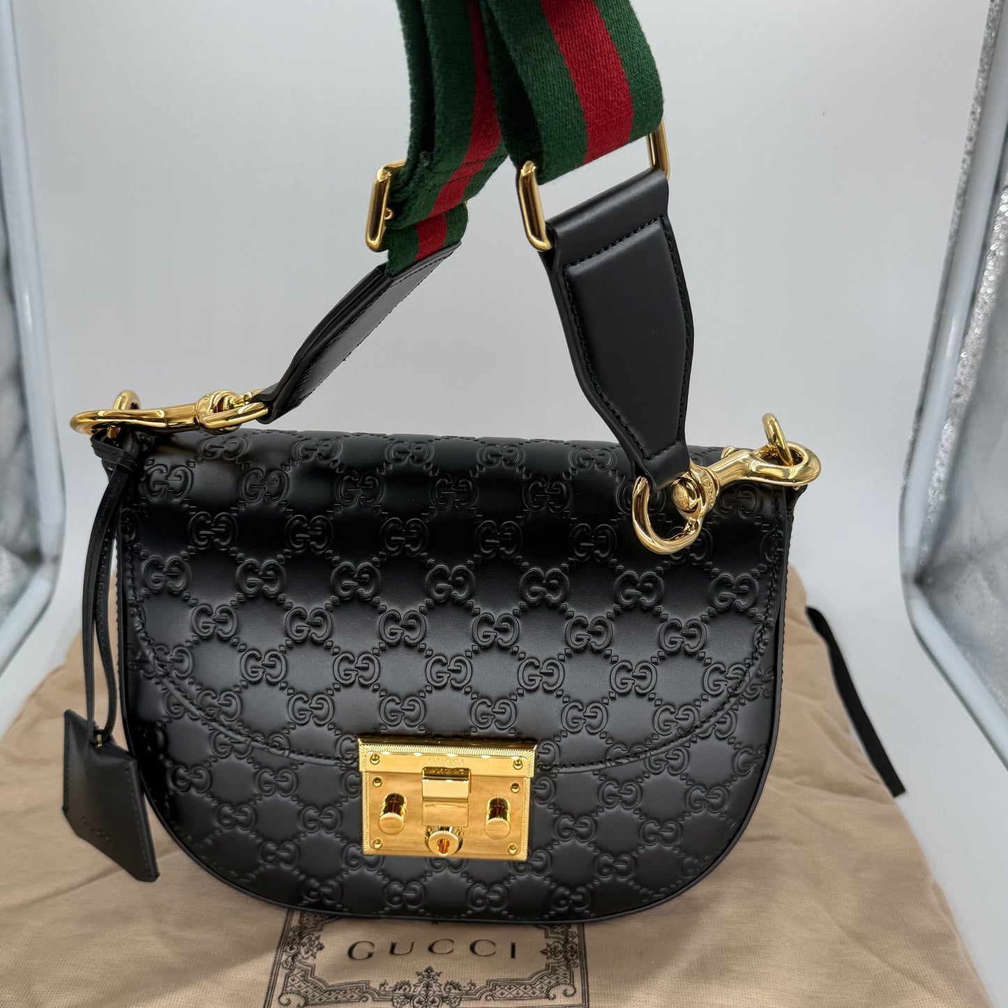 Gucci Black Guccissima Padlock Messenger Crossbody/Shoulder Bag (NEW)