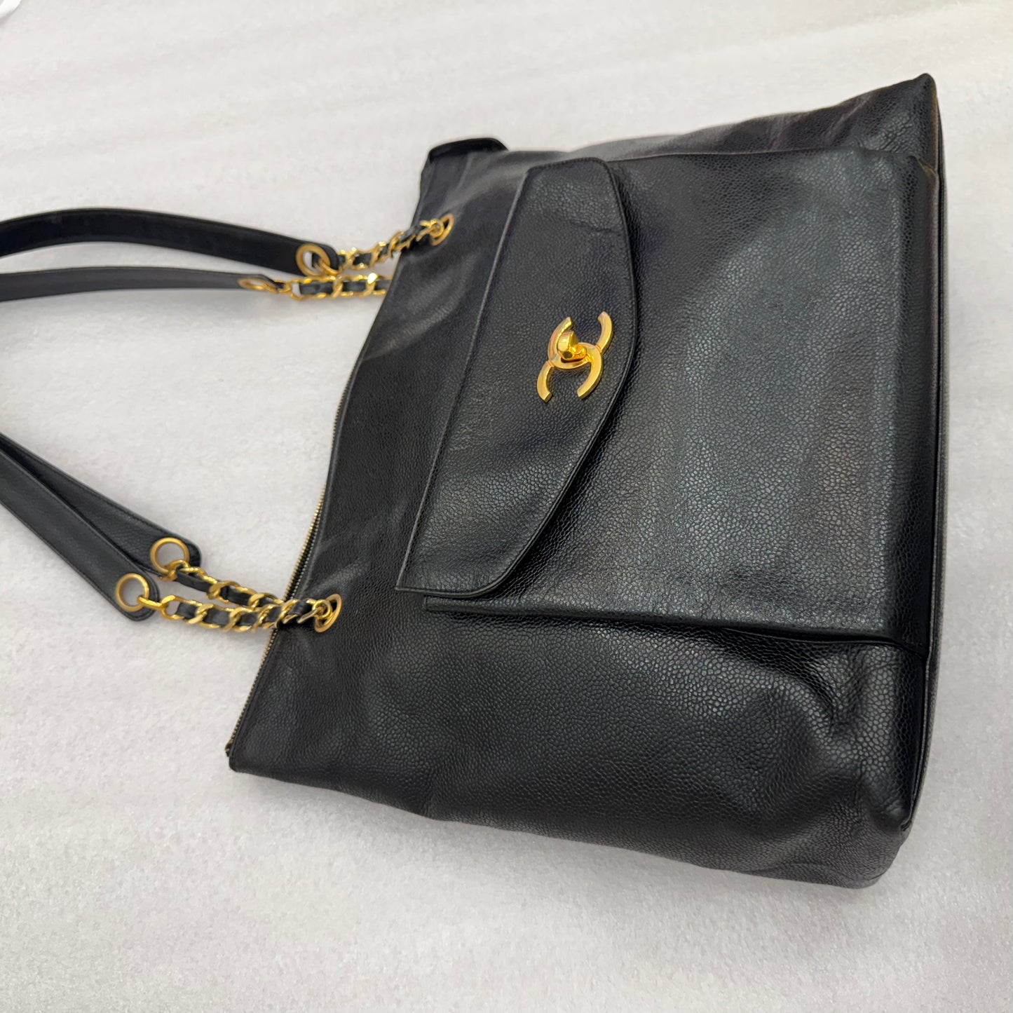 CHANEL Black Caviar leather Large tote/Shoulder bag with Front Pocket