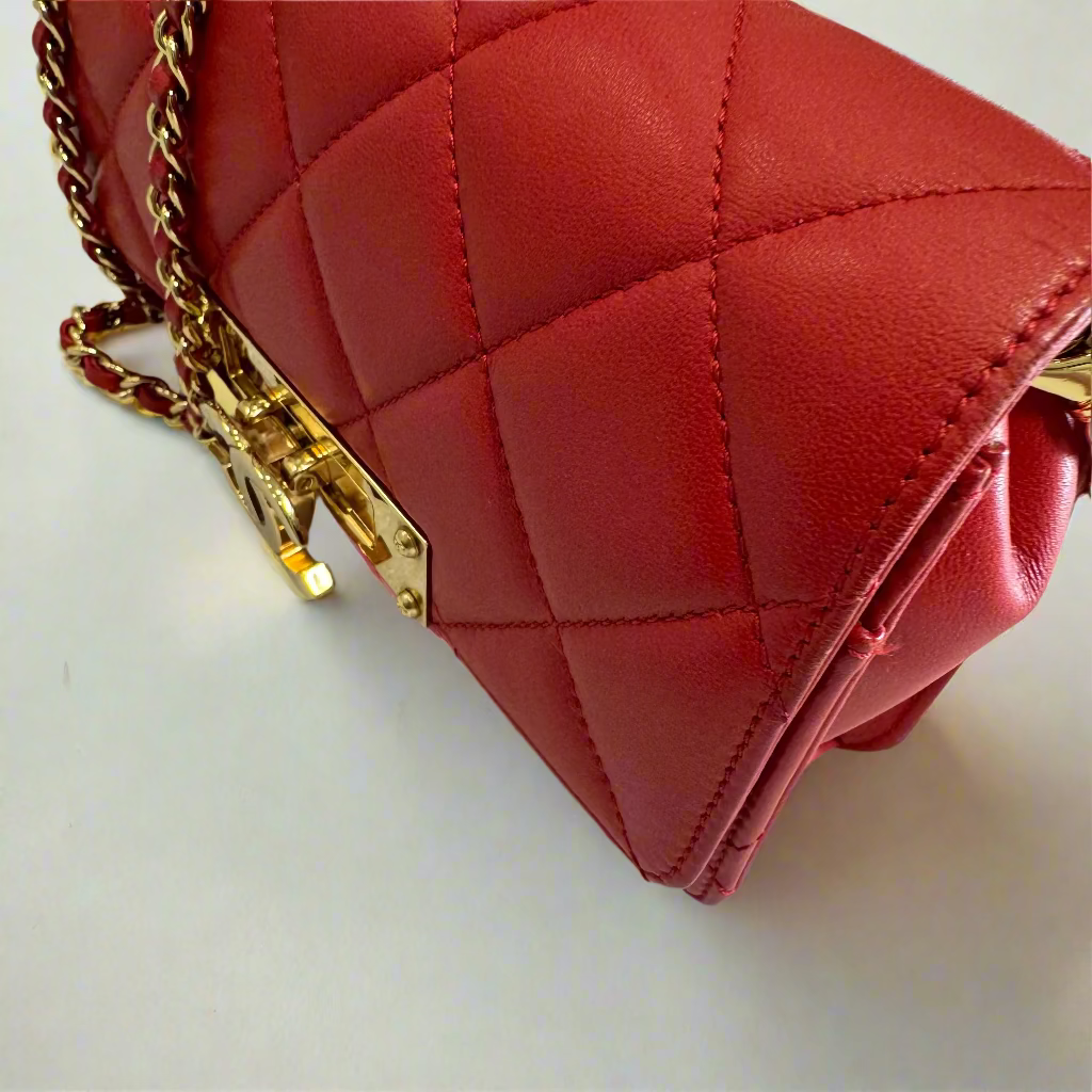 CHANEL large CC Logo clasp quilted red leather crossbody bag