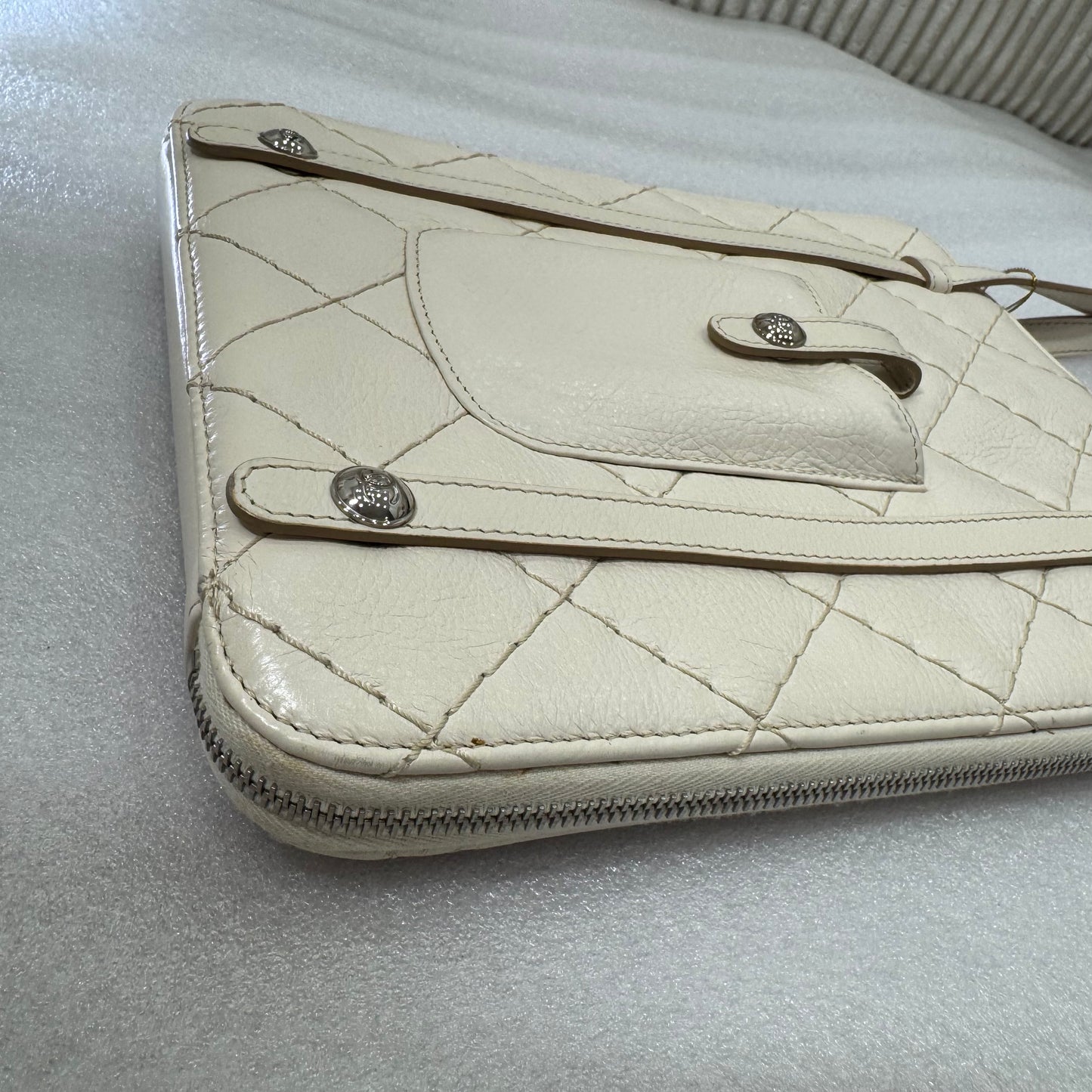 CHANEL White Caviar Leather ipad Case