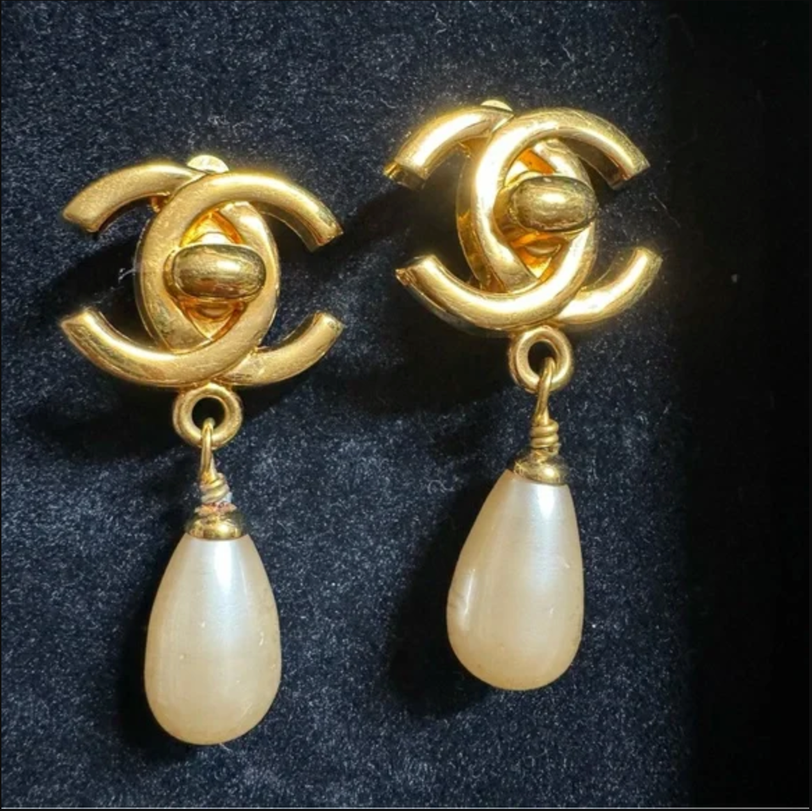 Authentic CHANEL turn lock CC logo with faux pearl dangle earrings