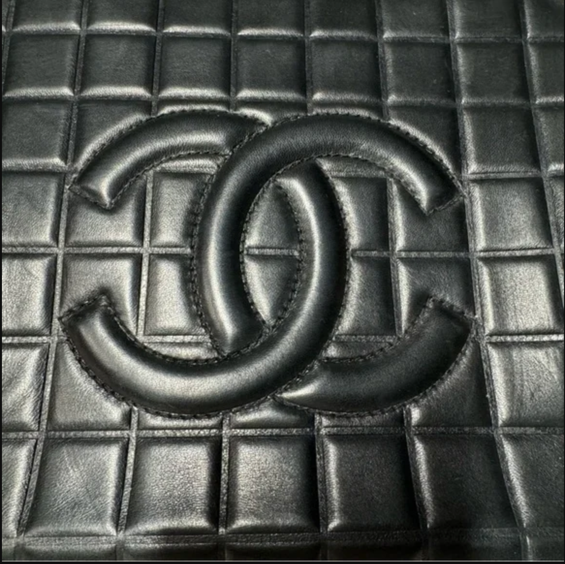 CHANEL Black lambskin Chocolate bar tote