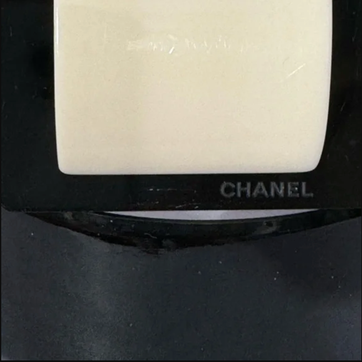 CHANEL black patent leather belt.