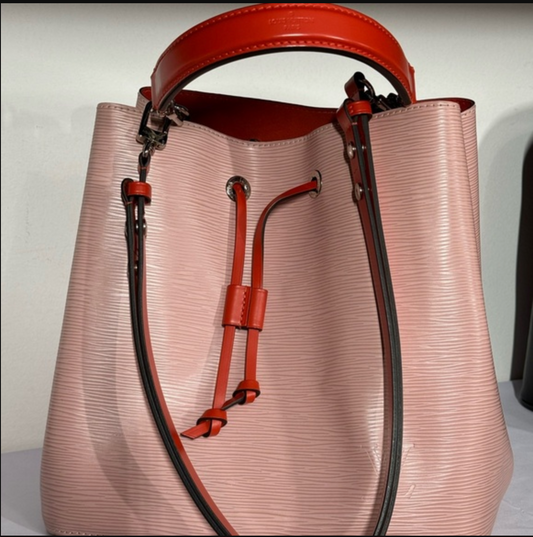 Louis Vuitton Pink/Red EPI  Noe Crossbody/Shoulder bag MM