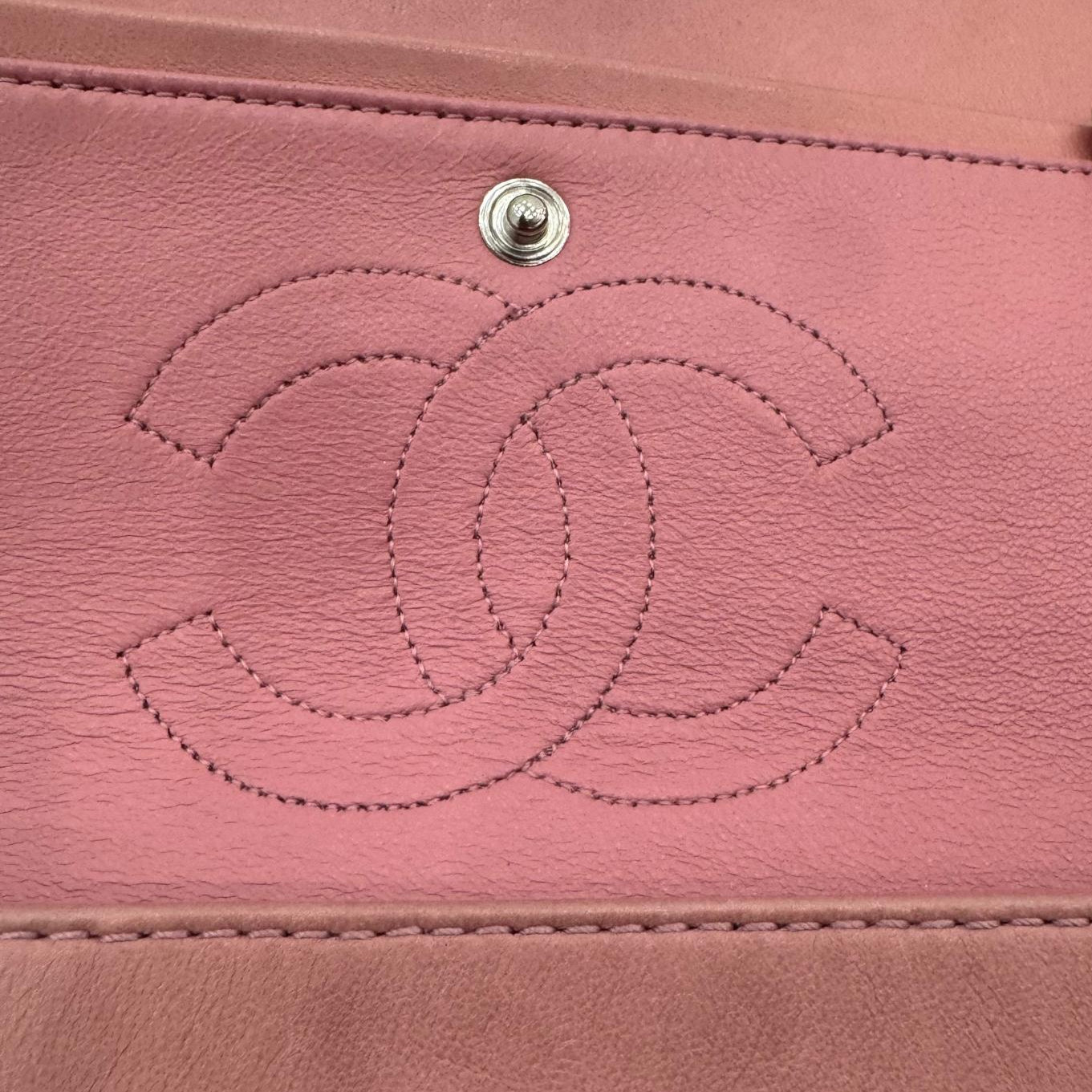 Chanel Double Flap, Medium Pink Lambskin shoulder / crossbody bag