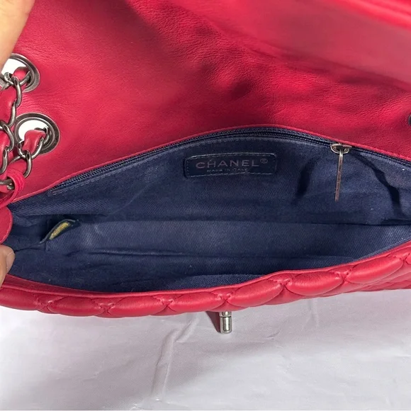 Chanel Red Calfskin Matelasse Shoulder Bag