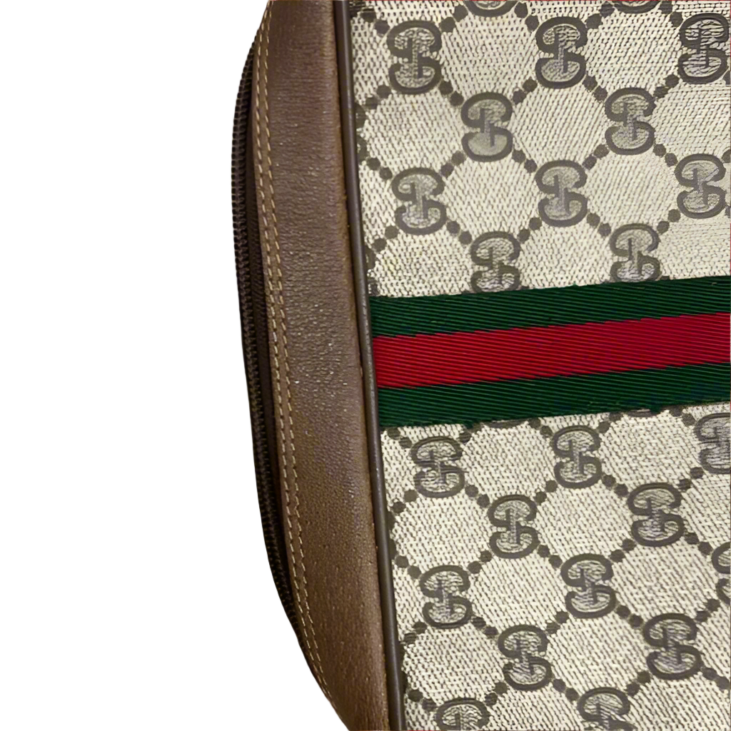 Gucci GG Monogram with Sherry line Clutch with unbranded chain