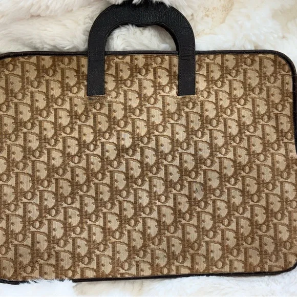 Dior CD Vintage Portfolio Business Case
