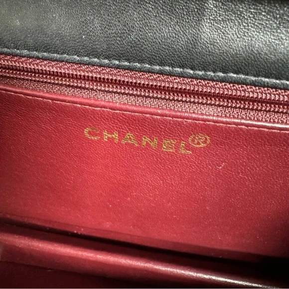 CHANEL Vintage Black Classic Front Flap Lambskin Shoulder Bag